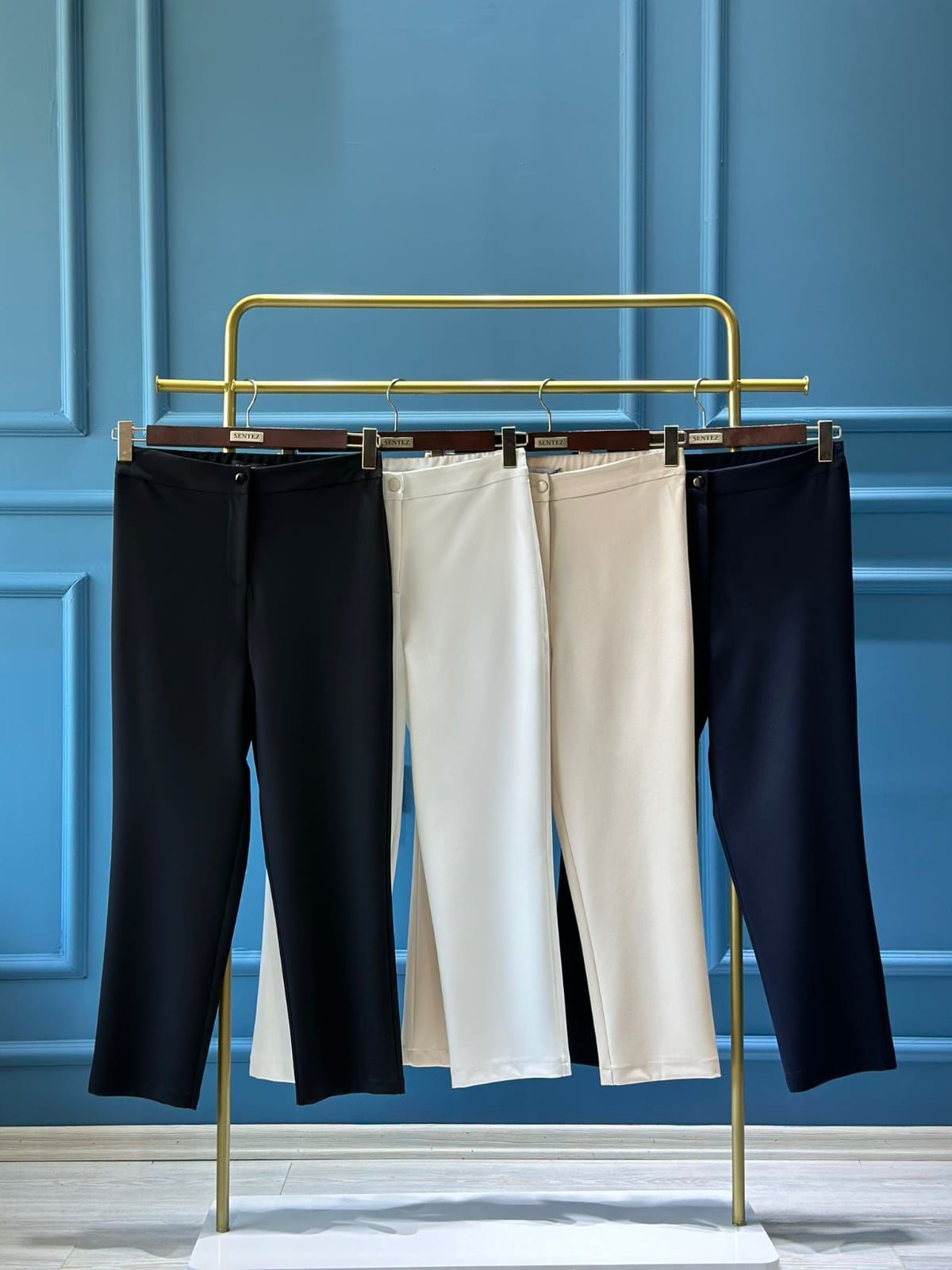 SENTEZ ARKASI LASTİKLİ TEK DÜĞME RAHAT PANTOLON