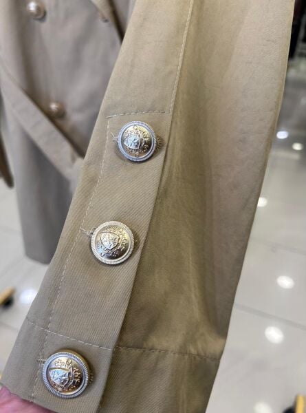 SIRTI KOT DTY. DÖRT DÜĞMELİ TRENÇ/ GHISA