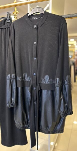 DERİ DETAYLI ÖRME KUMAŞ TAKIM/ GHISA