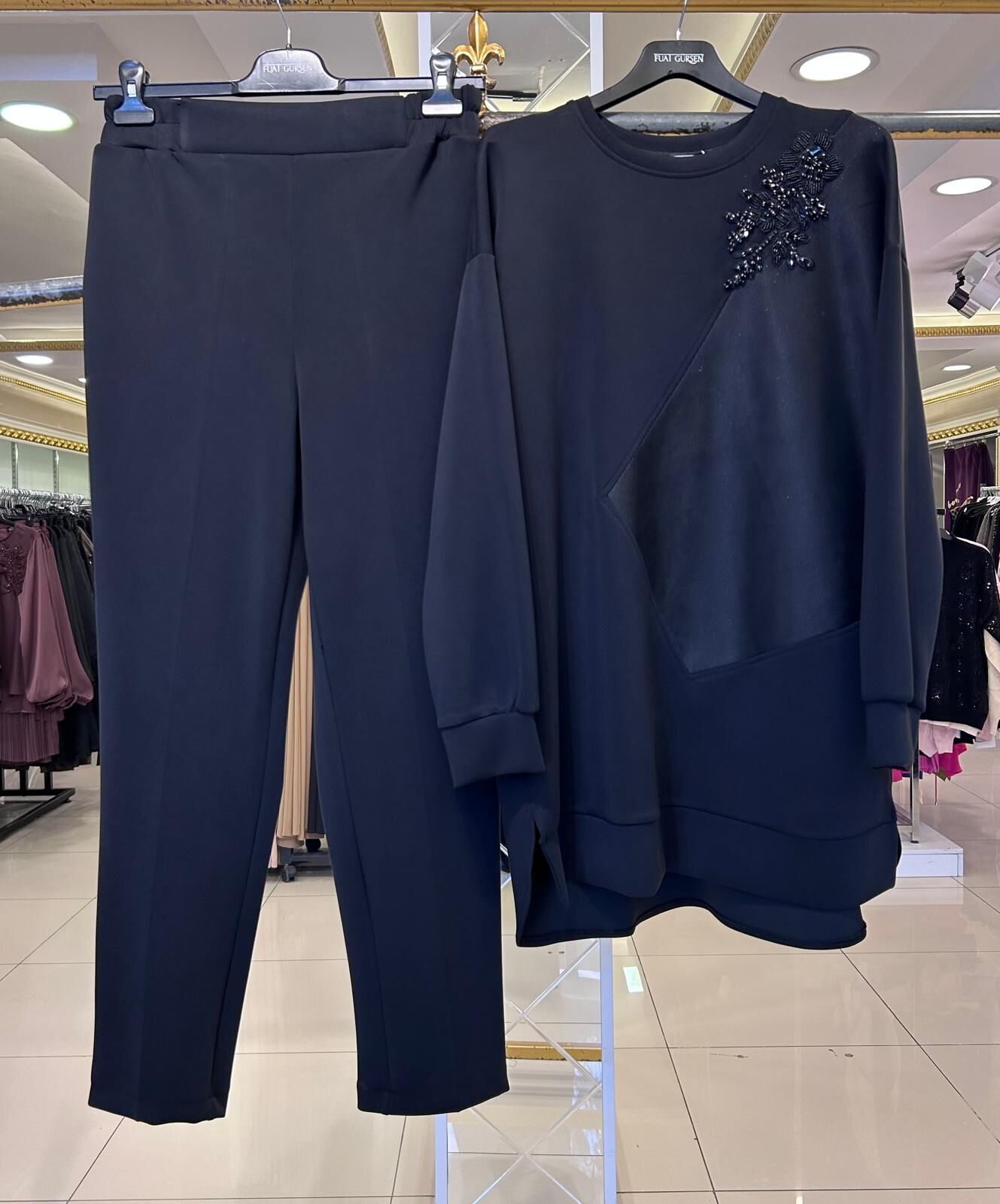 GÖĞSÜ İŞLEME DTY. MODAL TAKIM/ FUAT GÜRŞEN 