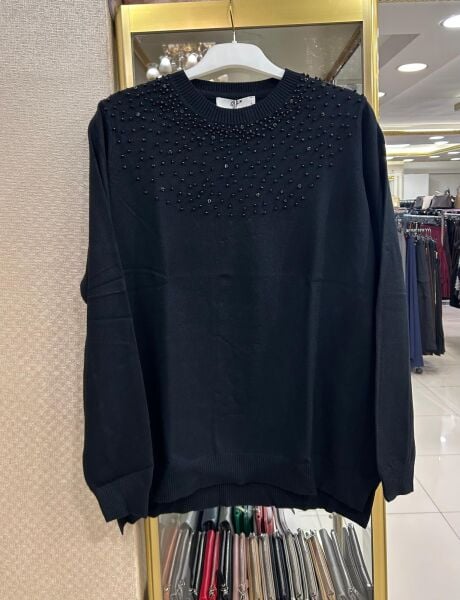 YAKASI BONCUK VE TAŞ İŞLEMELİTRİKO KAZAK/ TIĞTRİKO