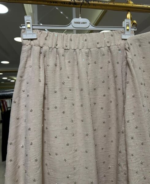 TAMAMI BONCUK İŞLEMELİ TETA ETEKLİ TAKIM/ THREE LIGHT