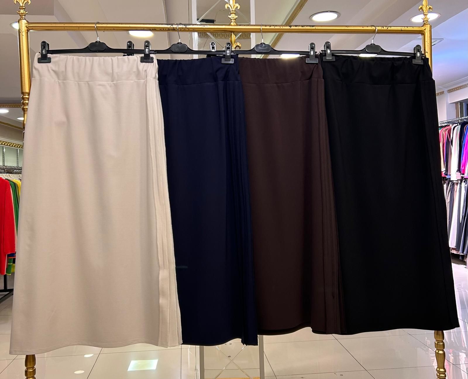 ﻿YANI ÜÇ PÜSKÜLLÜ ÖRME KUMAŞ ETEK/SENTEZ