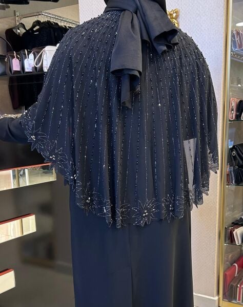 BONCUK VE TAŞ DTY. PELERİNLİ ABİYE ELBİSE /TASVİR