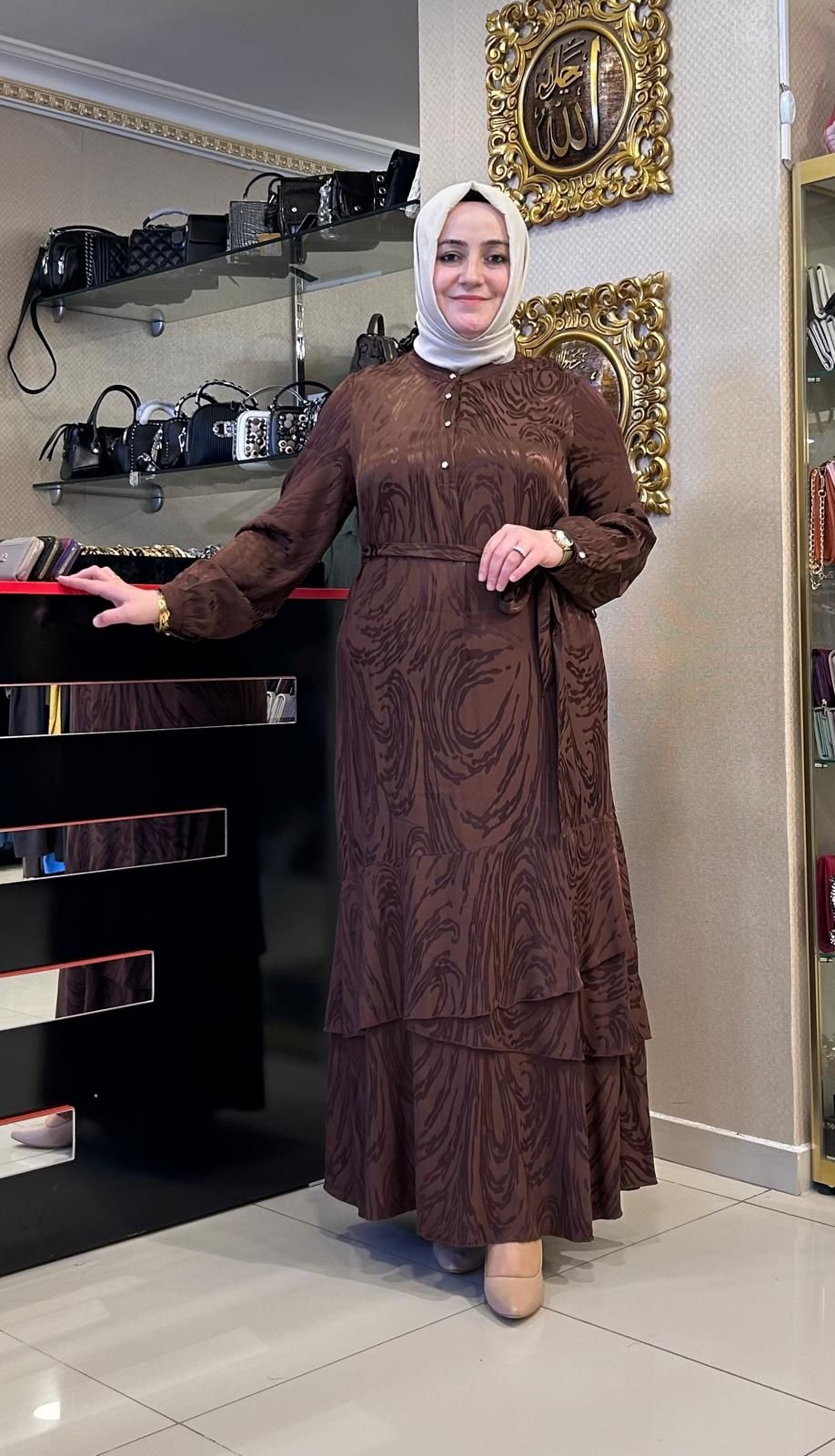 ﻿ETEĞİ KAT DTY. JAKAR KUMAŞ ELBİSE/DEFRİNA