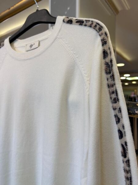 KOLLARI LEOPAR DTY. YUMOŞ KAZAK /TIĞTRİKO 