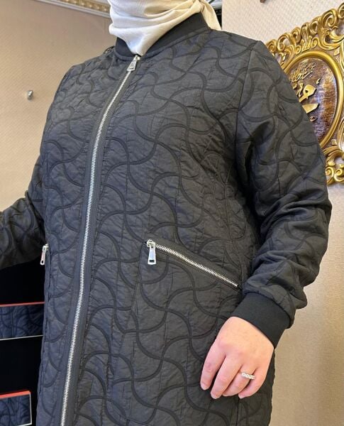 KENDİNDEN DESENLİ KAPİTONE KAP/ VEKA