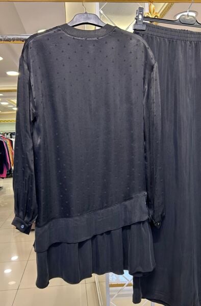 TUNİĞİ PUANTİYELİ İPEK CUPRA TAKIM/ DEFRİNA