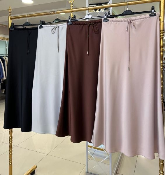 BELİ LASTİKLİ SATEN ETEK/SENTEZ