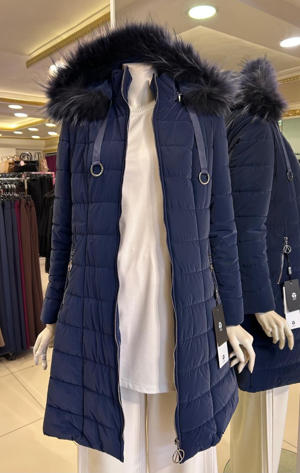 KAPÜŞONU KÜRKLÜ FERMUAR DTY. ŞİŞME MONT /TRENÇ