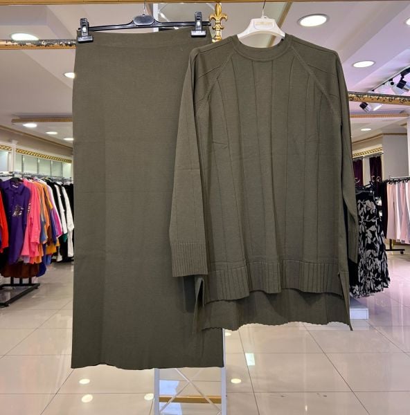 YIRTMAÇ DTY. TUNİK VE KALEM ETEKLİ TAKIM/ NUSS