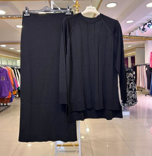 YIRTMAÇ DTY. TUNİK VE KALEM ETEKLİ TAKIM/ NUSS