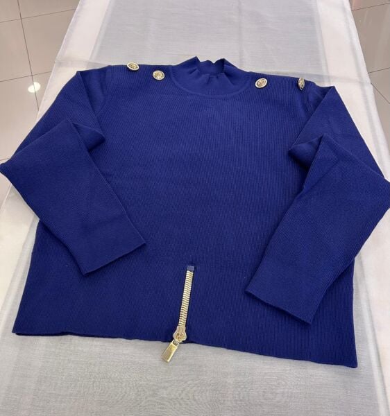 FERMUAR VE DÜĞME DTY. YÜNLÜ KAZAK /GHISA 