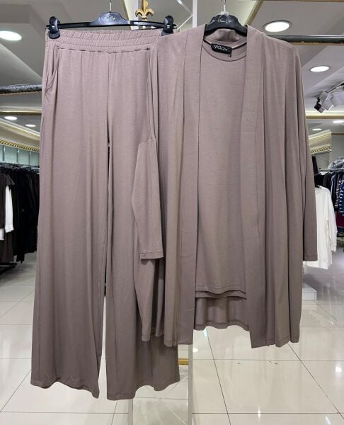 KOLSUZ İÇLİK-HIRKA PANTOLONLU TAKIM/NURCAN ÇETİN 