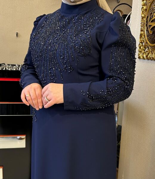 TAŞ İŞLEMELİ KARPUZ KOLLU KREP ABİYE ELBİSE/ TASVİR