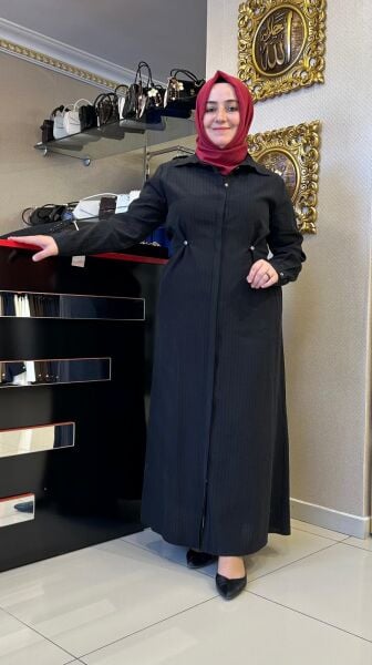 KENDİNDEN ÇİZGİLİ BELİ DÜĞME DTY. TENSEL ELBİSE /TIĞTRİKO