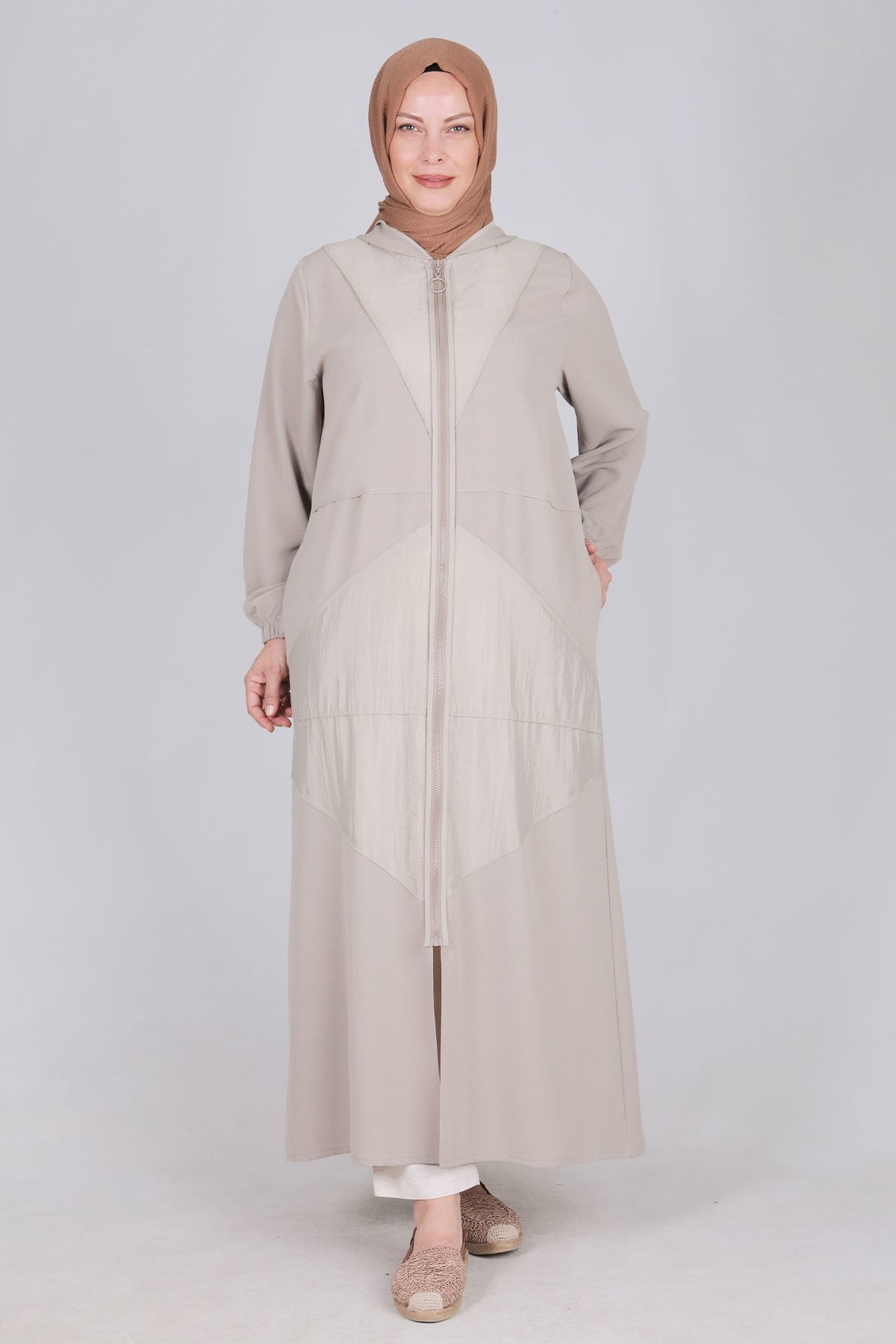 Büyük Beden Tesettür Patchwork Detaylı Aerobin Ferace/ Behrem