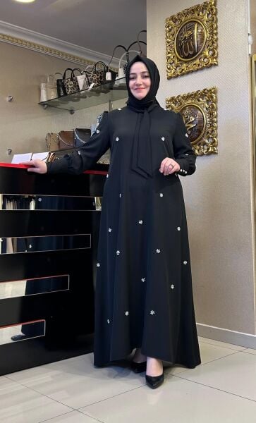 İNCİ VE TAŞ İŞLEMELİ PIRILTI ELBİSE /MÜSEMMA