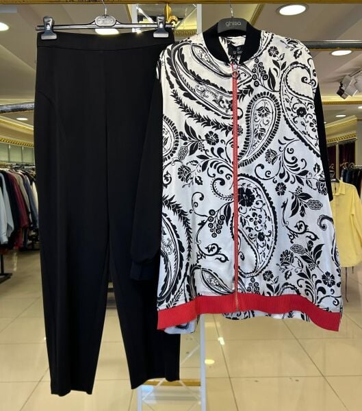 KIRMIZI ŞERİT DTY. DESENLİ CEKET PANTOLON TAKIM/ GHISA