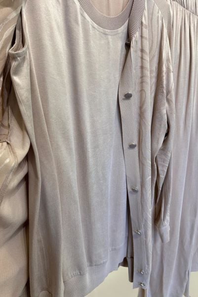 ﻿İPEK CUPRA VE MERSERİZE BİRLEŞİMLİ 3'LÜ TAKIM/TIĞTRİKO