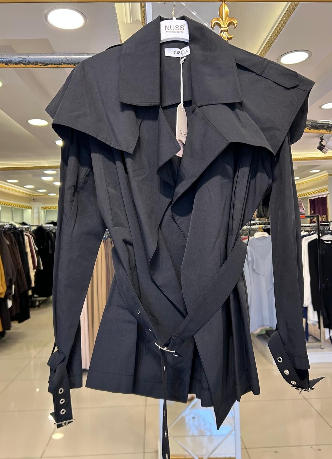 KEMER VE YAKA DTY. KAP-TRENÇ /NUSS