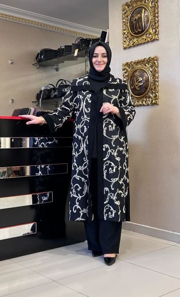 ﻿ÜZERİ NAKIŞ VE PUL İŞLEMELİ CEKET/NUSS