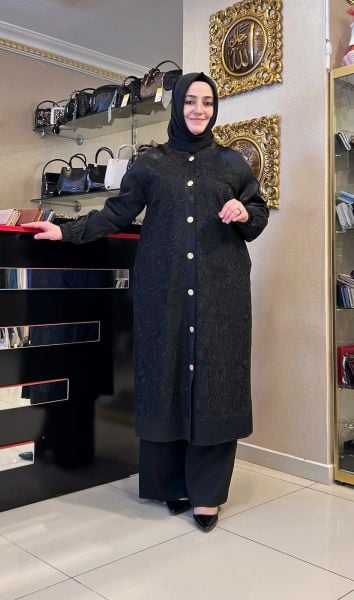 ﻿ÜZERİ GÜPÜR İŞLEMELİ SATEN CEKET/MÜSEMMA