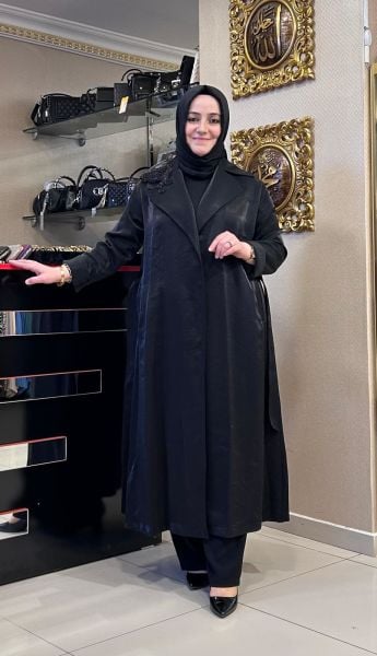 YAKASI İŞLEME DETAYLI TENSEL TRENÇ/NURCAN ÇETİN