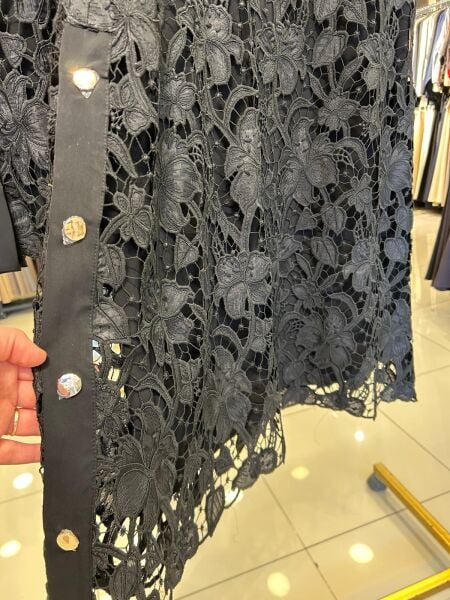 LYRA TAMAMI GÜPÜR İŞLEMELİ AKSESUAR DTY. TAKIM/ THREE LIGHT