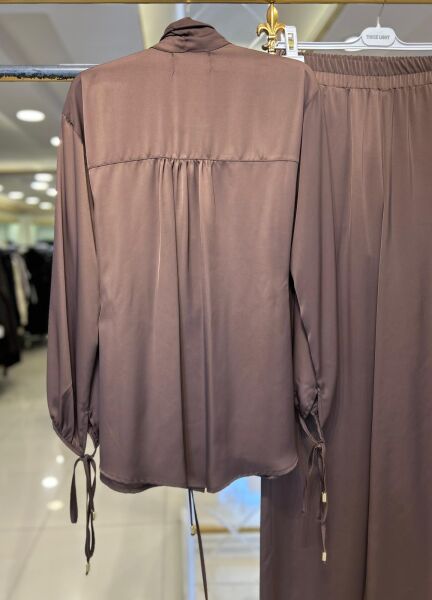 ŞİRA AKSESUAR DTY. SATEN TAKIM/ THREE LIGHT