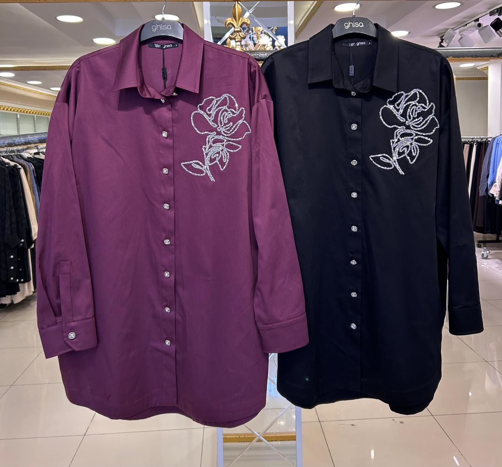 GÖĞSÜ TAŞ İŞLEMELİ DÜĞME DTY. GÖMLEK/GHISA